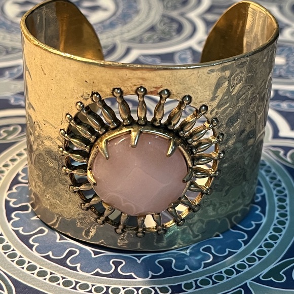 Gorgeous Lucky Brand Cuff Bracelet with Pink Stone (Sunburst design) - Picture 7 of 10